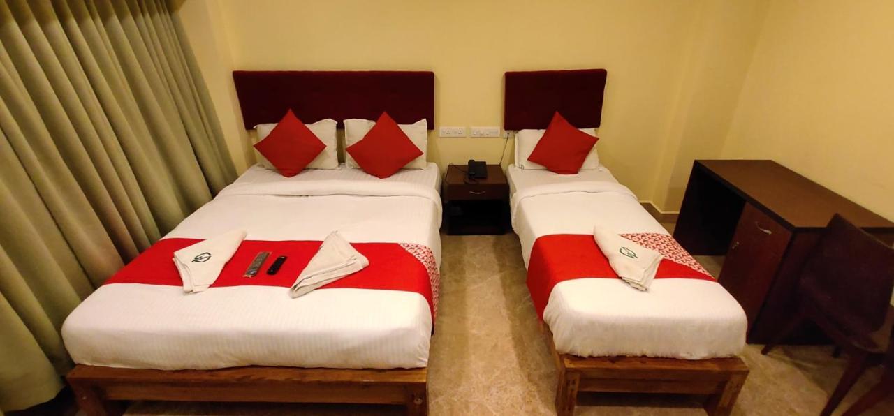 Hotel Green Plaza Thrissur Buitenkant foto