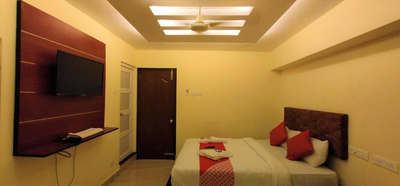 Hotel Green Plaza Thrissur Buitenkant foto