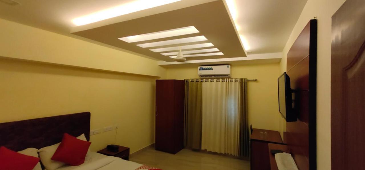 Hotel Green Plaza Thrissur Buitenkant foto
